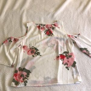 Flowered cold shoulder blouse